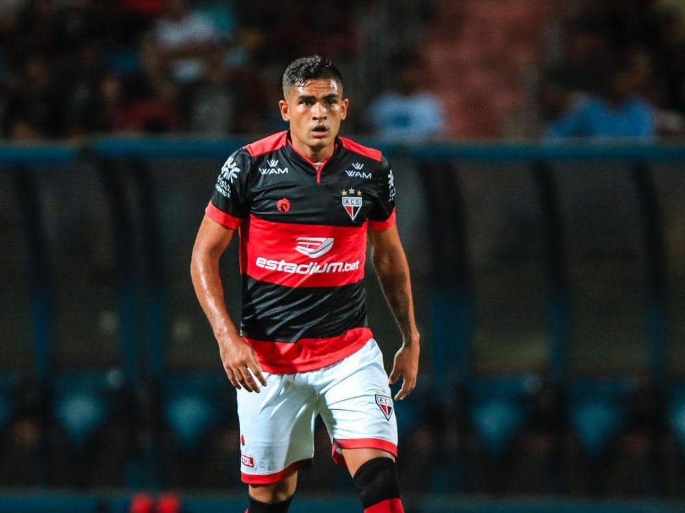 Junior Brandao (instagram.com/junior.brandao09)