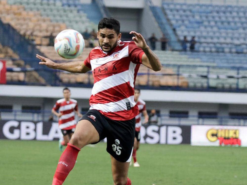 Junior Brandao (instagram.com/maduraunited.fc)