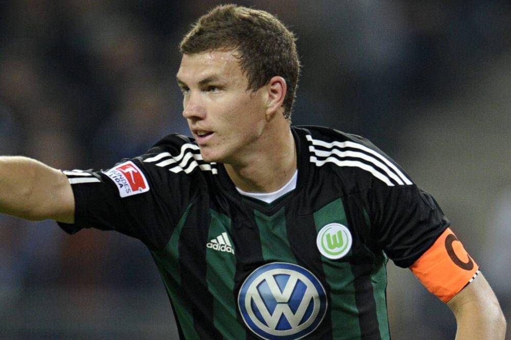 Edin Dzeko (twitter.com/VfLWolsburg_EN)