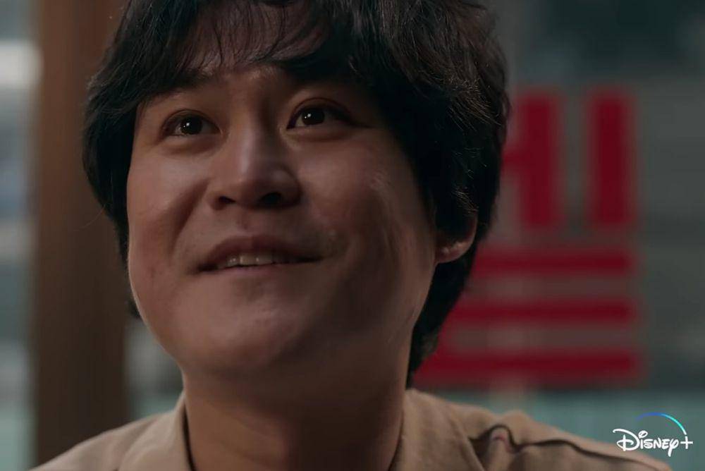 cuplikan Kim Sung Kyun di drakor Moving (youtube.com/Disney Plus Korea 디즈니 플러스 코리아)