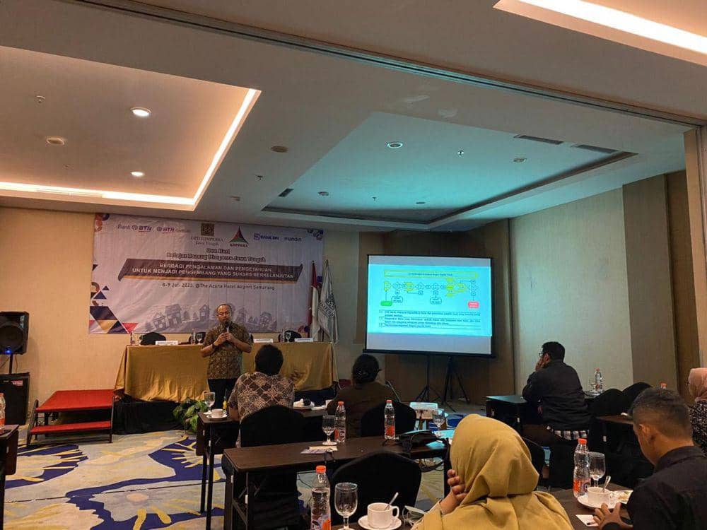 Kegiatan pembekalan bagi pengembang millennial diadakan Himperra Jawa Tengah di Hotel Azana Semarang. (IDN Times/Fariz Fardianto)