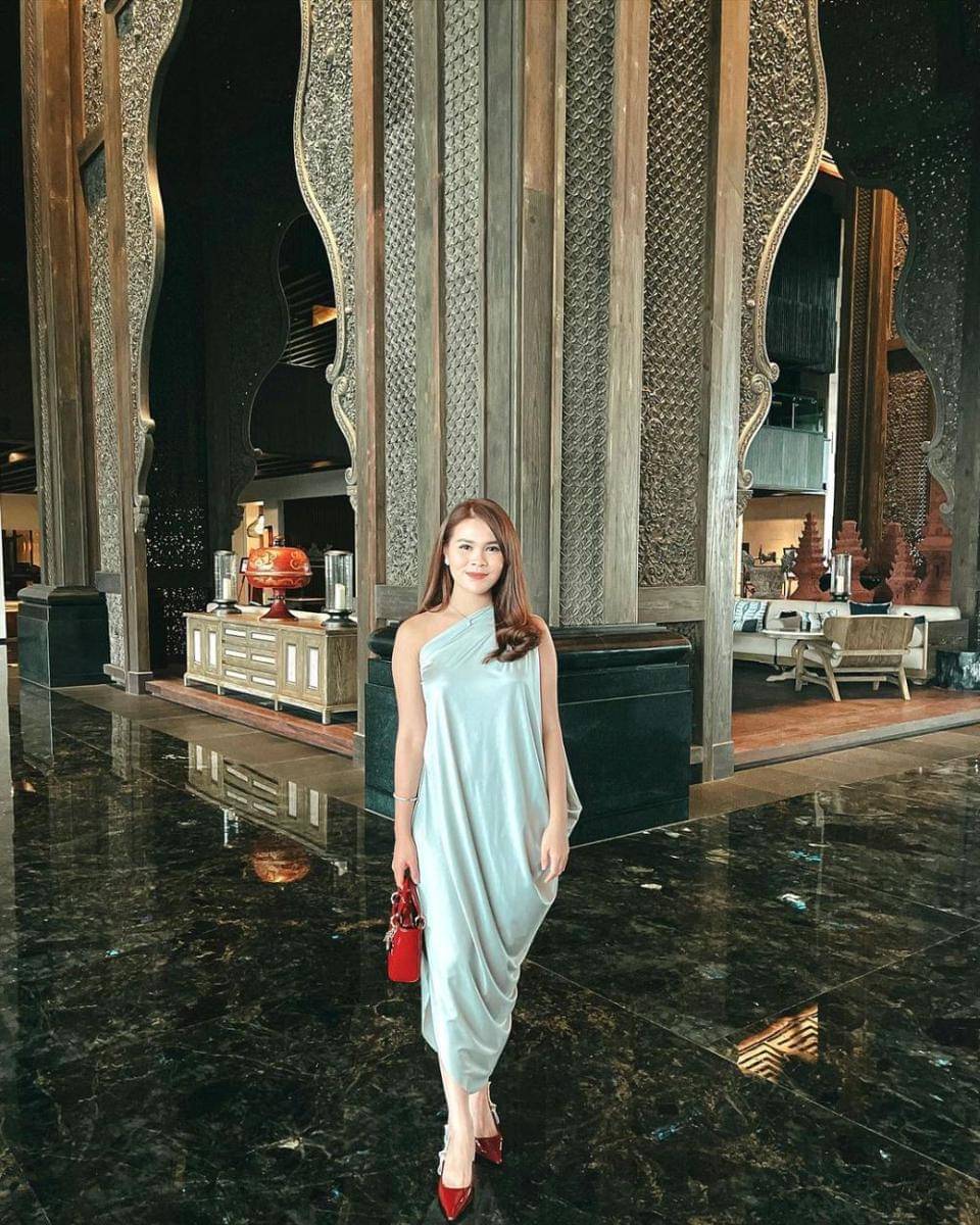 Gaya effortlessly chic ala Chen Giovani Soetanto (instagram.com/chengiovanis)