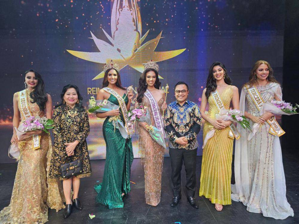 Ayu Michelle berhasil raih gelar Reina Internacional del Chocolate 2023. (dok. YDMB)