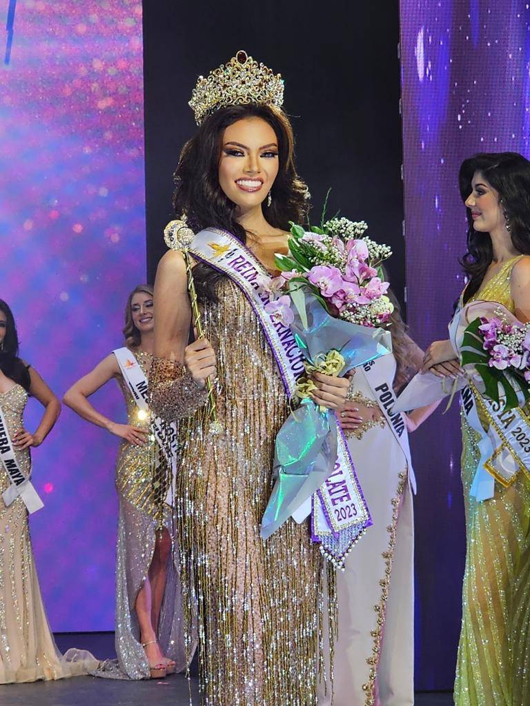Ayu Michelle berhasil raih gelar Reina Internacional del Chocolate 2023. (dok. YDMB)