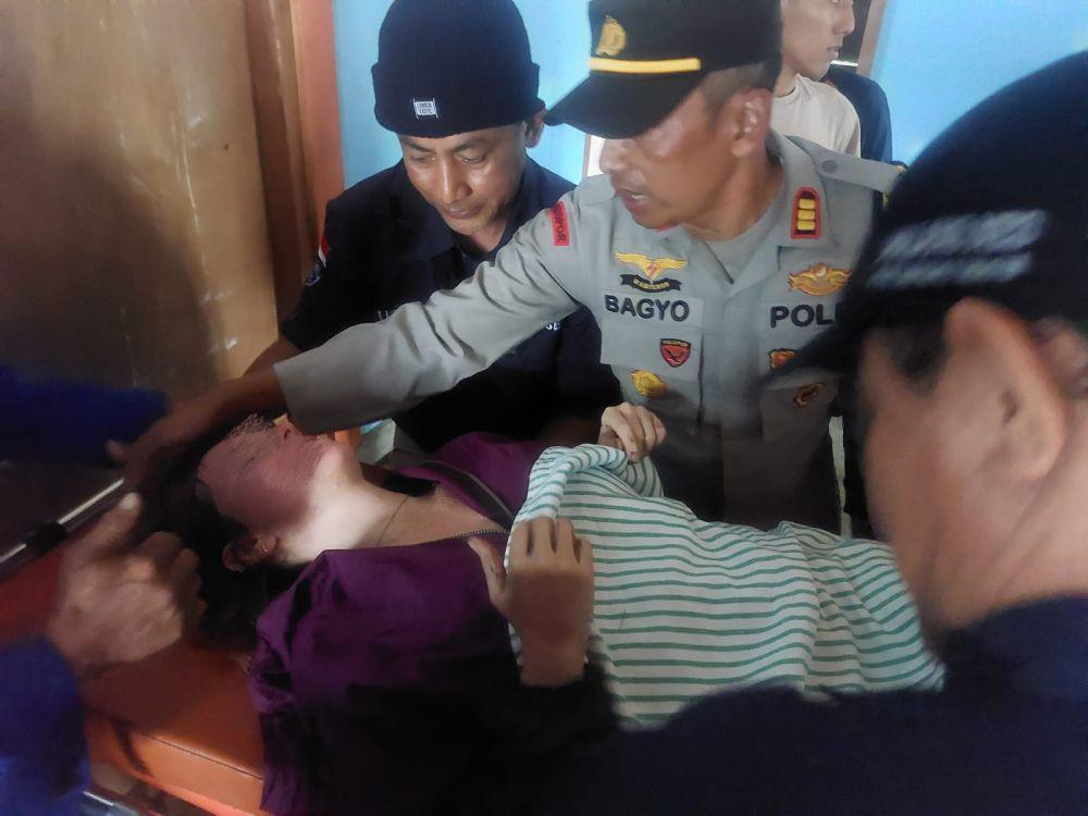 Kisah WNA Spanyol Lolos dari Maut di Pantai Jembatan Panjang Malang