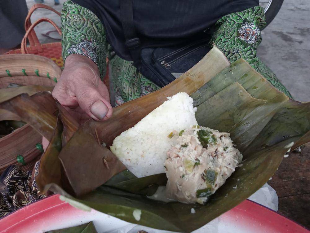 Sego Menok Kuliner Khas Kaki Gunung Lawu Magetan Jawa Timur. IDN Times/Riyanto