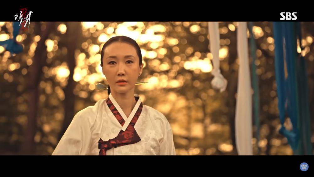 Choi Man Wol (Oh Yeon Ah) di drakor Revenant (Dok. SBS Now/Revenant)