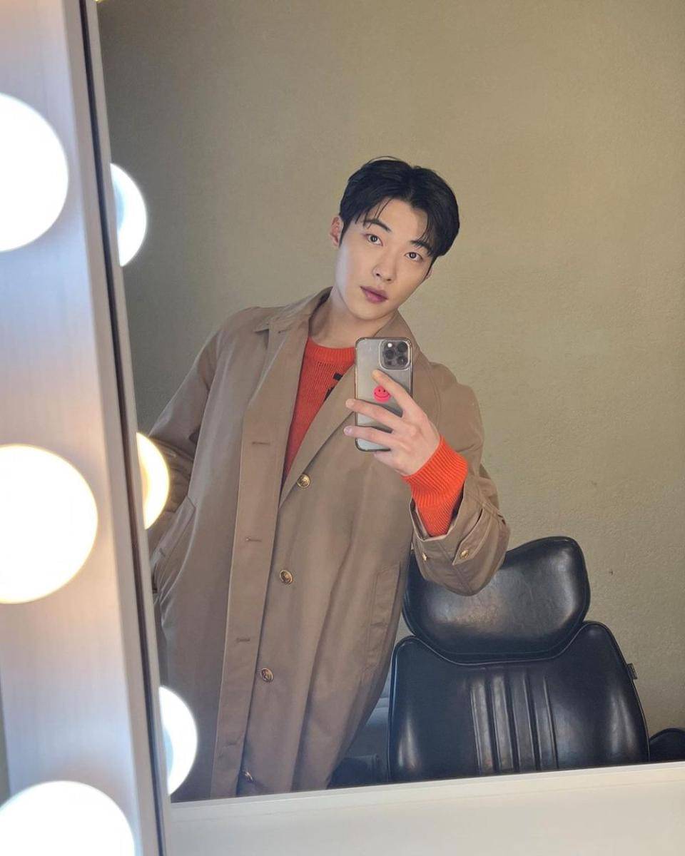 Woo Do Hwan (instagram.com/wdohwan)
