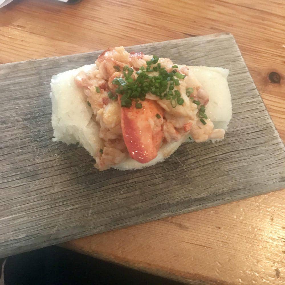 potret penyajian hidangan lobster aneh (reddit.com/user/dudeisaguyonaranch)