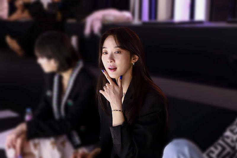 Lee Chung Ah di balik layar Celebrity (naver.com/JWideCompany)