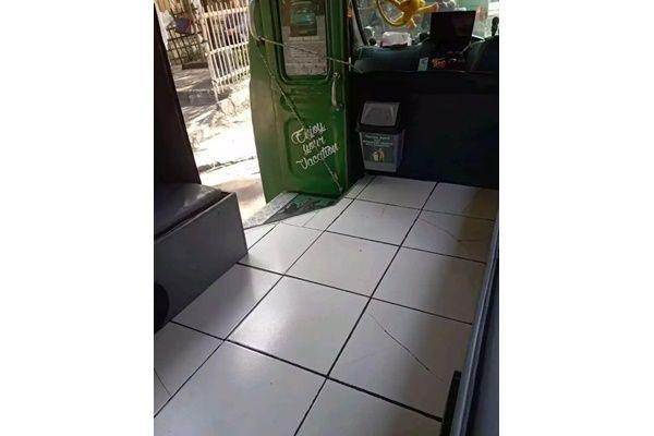 8 Potret Kocak Interior Angkutan Kota, Berasa Angkot First Class