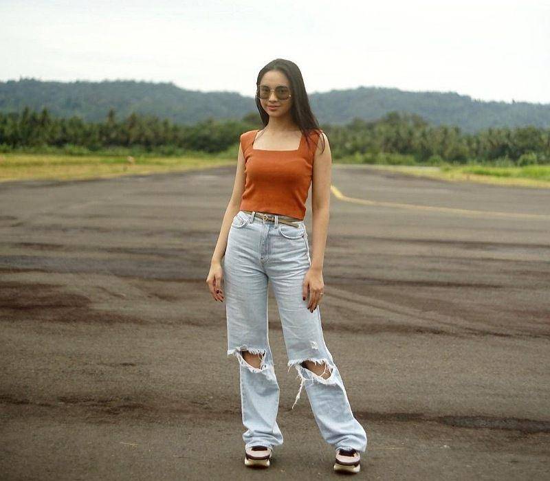 Ide outfit ala Lyodra Ginting (instagram.com/lyodraofficial)