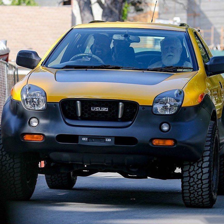 Isuzu Vehicross Ironman, Mobil SUV yang Unik dan Langka