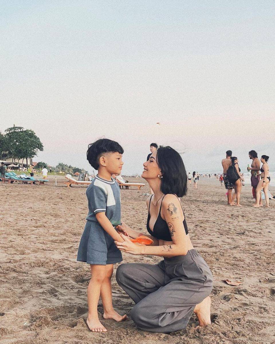 potret Beby Leonardo dan buah hati (instagram.com/bebyleonardo)
