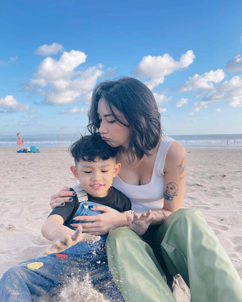 potret Beby Leonardo dan buah hati (instagram.com/bebyleonardo)