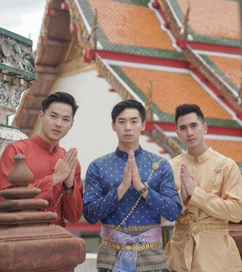potret Verrel Bramasta pakai baju tradisional Thailand (Instagram.com/jordanvincenntt)