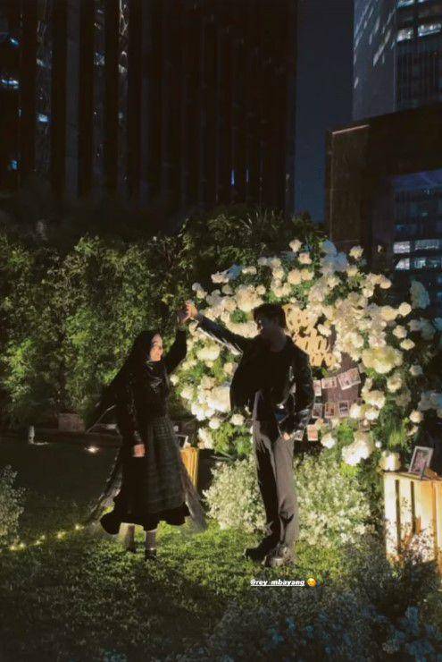 anniversary Dinda Hauw dan Rey Mbayang (Instagram.com/dindahw)