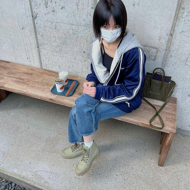 Park Gyu Young (instagram.com/lavieenbluu)