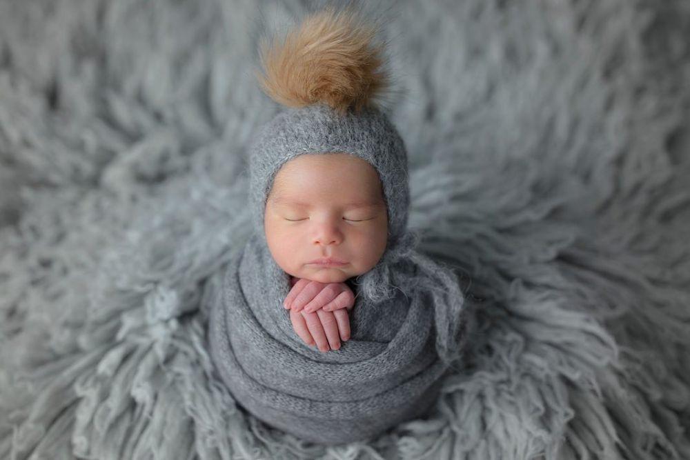 7 Newborn Photoshoot Baby Kenny, Putra Syahra Larez dan Denny Buana