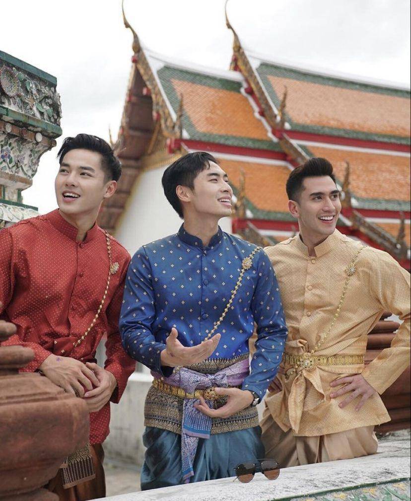 potret Verrel Bramasta pakai baju tradisional Thailand (Instagram.com/matthewgilbertw)