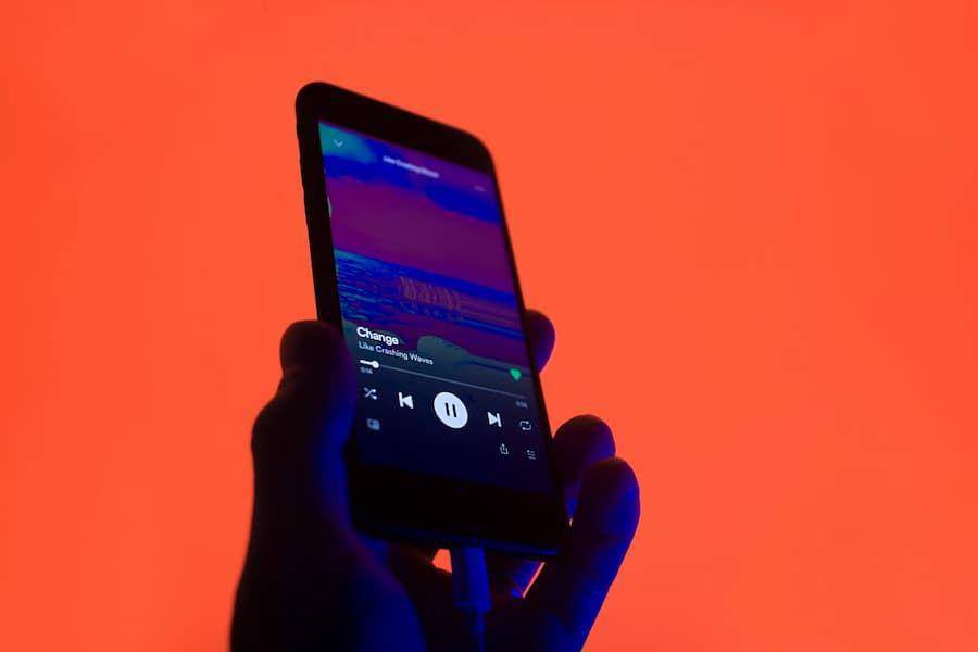ilustrasi Spotify (unsplash.com/@felipepelaquim)