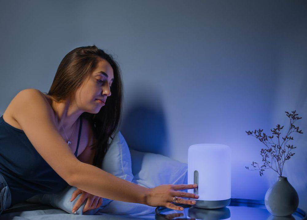 ilustrasi night routine (pexels.com/Anna Nekrashevich)