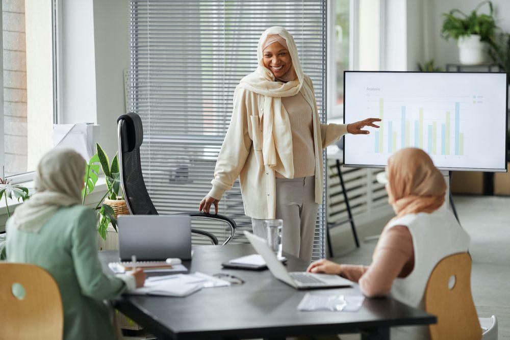 5 Ide Ice Breaking yang Bikin Presentasi Kamu Makin Seru dan Menawan