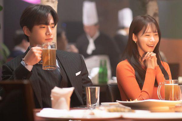 potret Yoona dan Junho dalam drama King the Land (instagram.com/jtbcdrama)