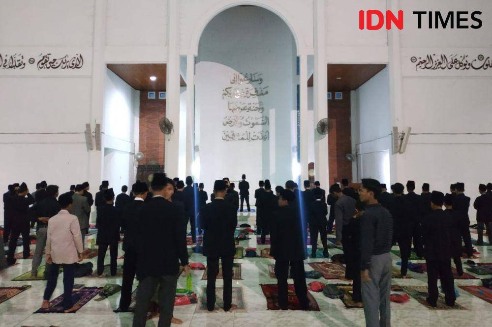 Pondok Pesantren Al-Zaytun, Kabupaten Indramayu. (IDN Times/Debbie Sutrisno)