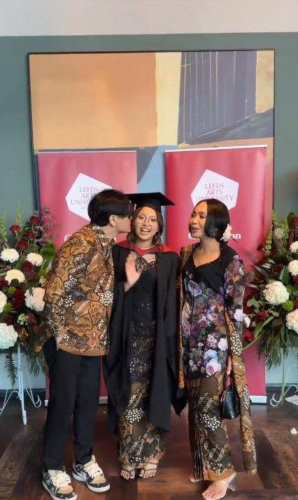 wisuda Naja anak Armand Maulana (instagram.com/armandmaulana04)