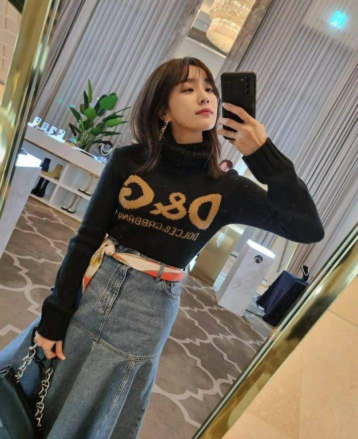 Jung Yoo Min di balik layar Celebrity (instagram.com/yourmeaning_)