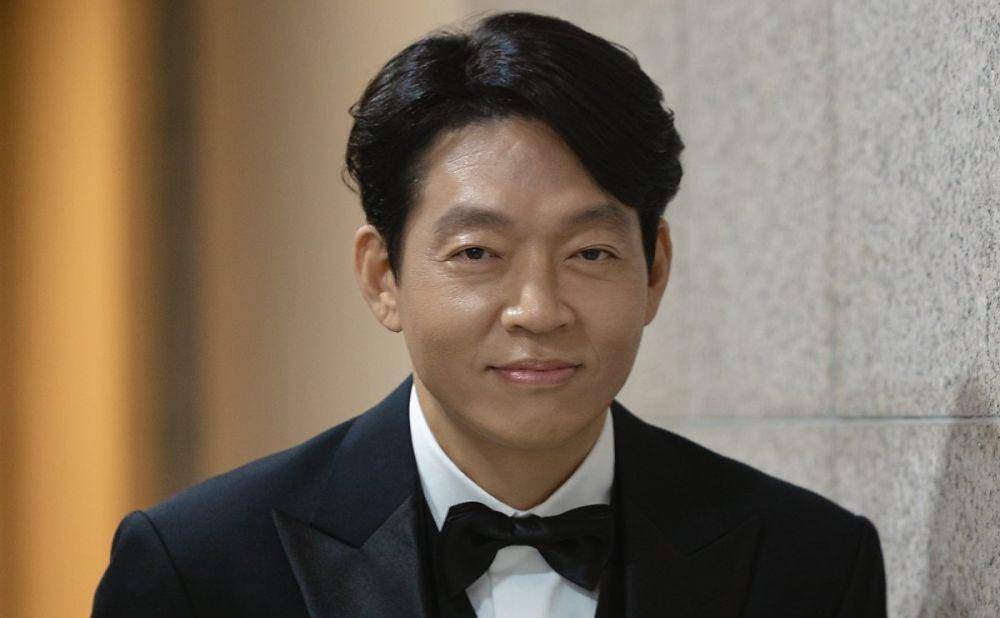 Park Ji Hwan (post.naver.com/저스트 엔터테인먼트)