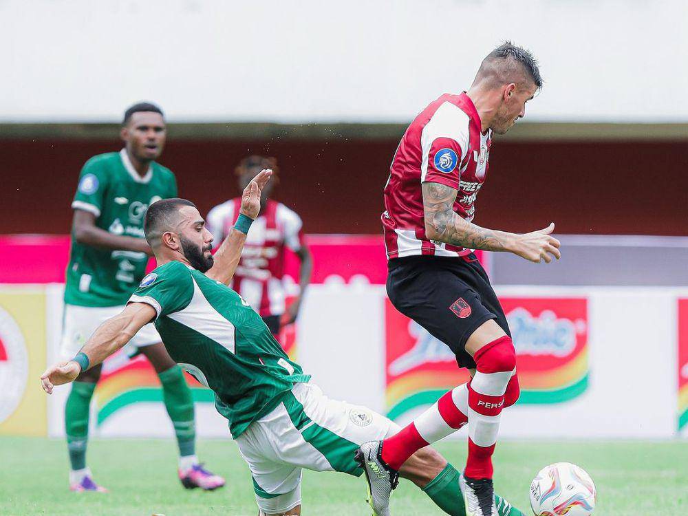 Persis Solo saat menghadapi PSS Sleman pada putaran pertama di Liga 1 Indonesia 2023/2024. (instagram.com/persisofficial)