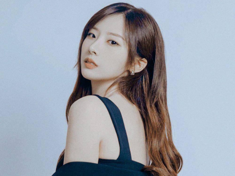 Haseul ARTMS (twitter.com/bettadroid)