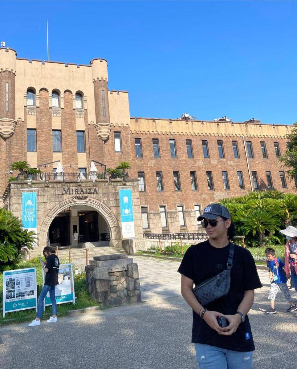 Ajil Ditto liburan di Jepang. (instagram.com/ajil_ditto08)