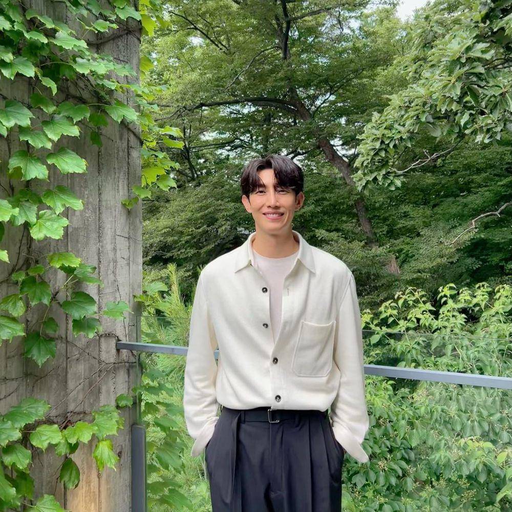 Kang Ki Young (instagram.com/booboo2injo)