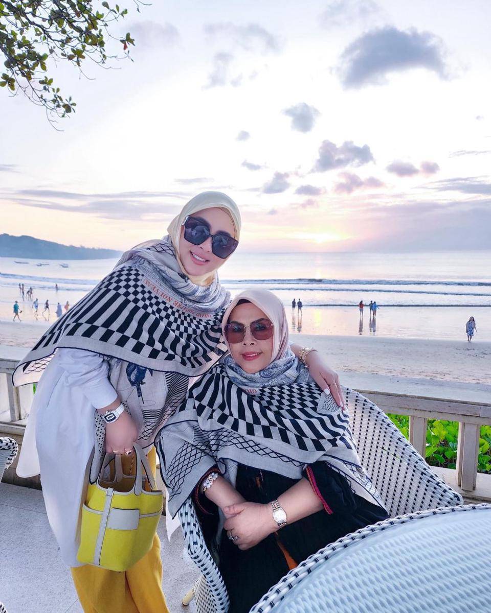 Syahrini liburan di Bali (instagram.com/princessyahrini)