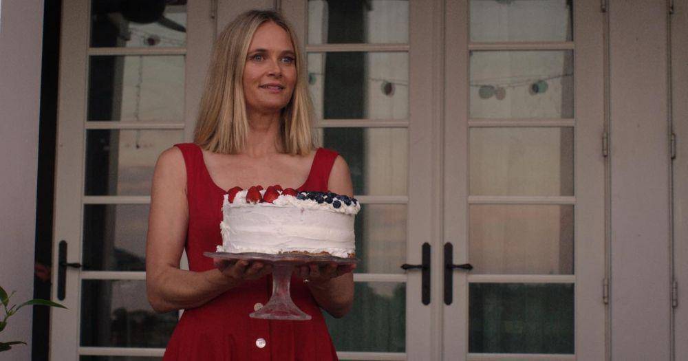 Still cut serial The Summer I Turned Pretty (Instagram.com/thesummeriturnedpretty)