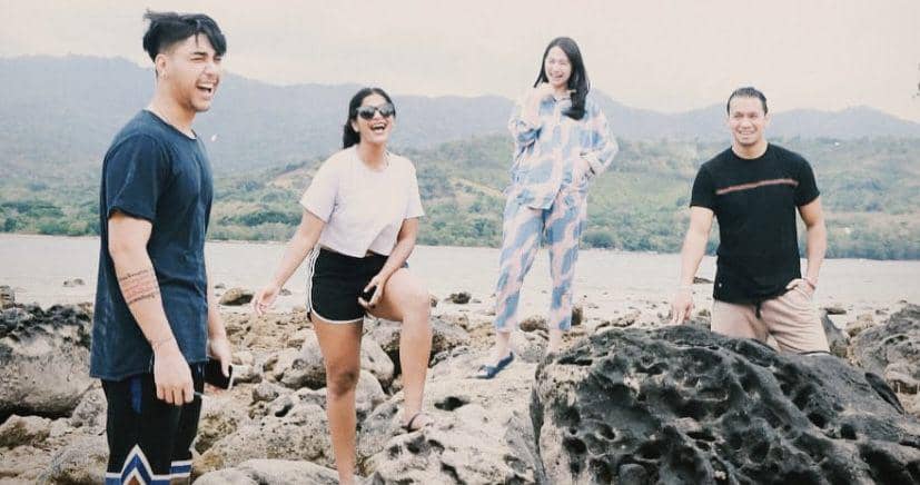 Krisjiana Baharudin saat shooting di NTT (instagram.com/tashasiahaan)