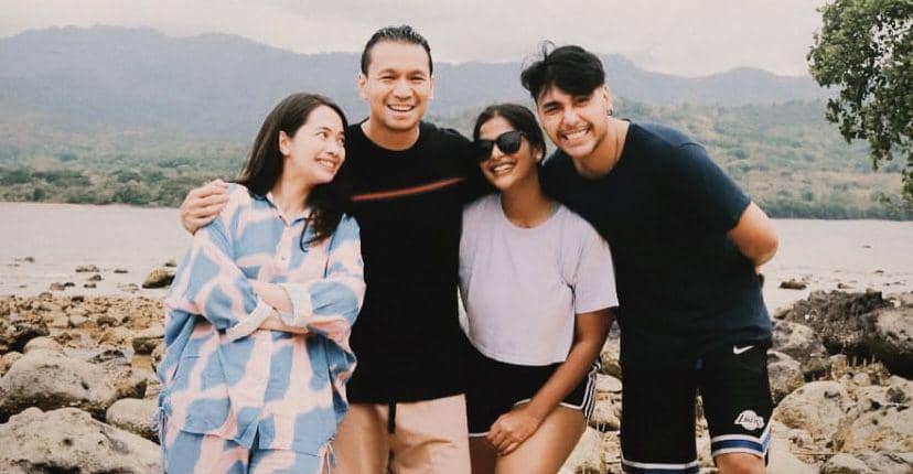 Krisjiana Baharudin saat shooting di NTT (instagram.com/tashasiahaan)