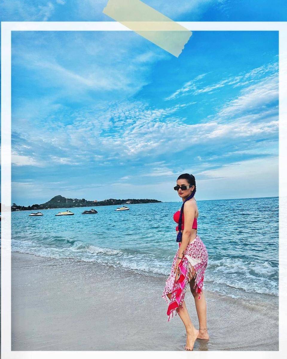 Avneet Kaur (instagram.com/avneetkaur_13)