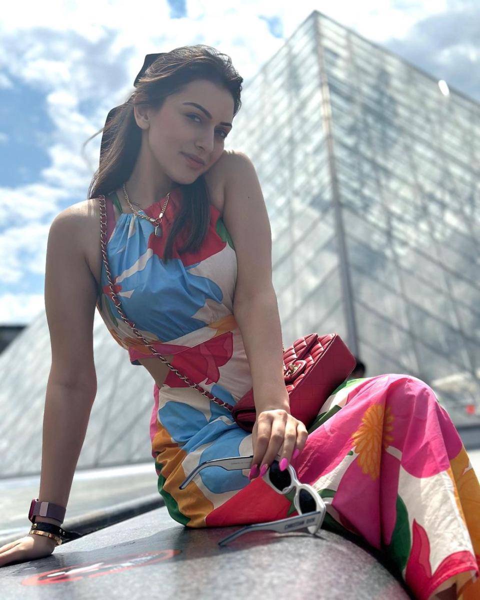 Hansika Motwani (instagram.com/ihansika)