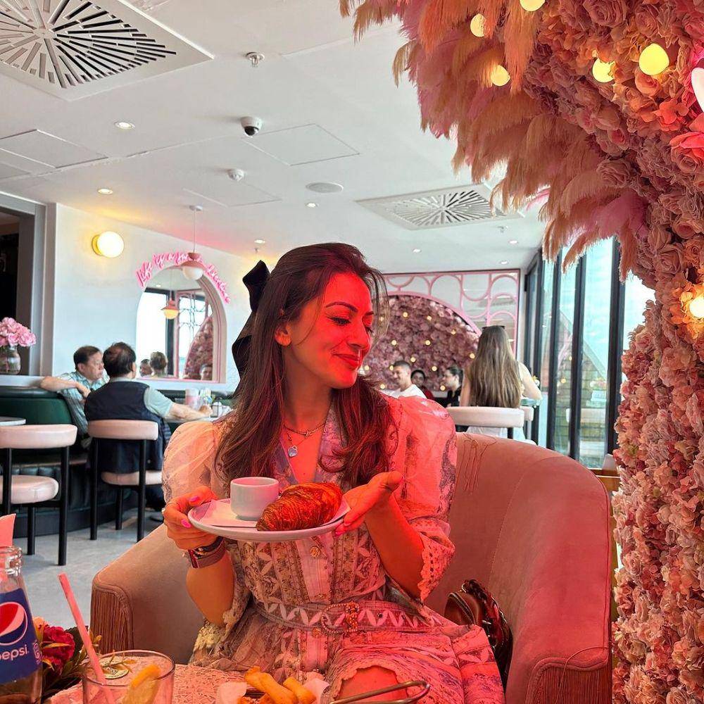 Hansika Motwani (instagram.com/ihansika)