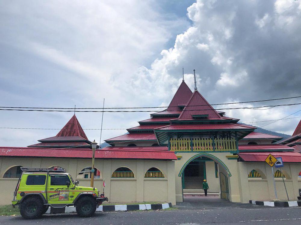 7 Wisata Sejarah untuk Study Tour di Maluku Utara, Tambah Wawasan!