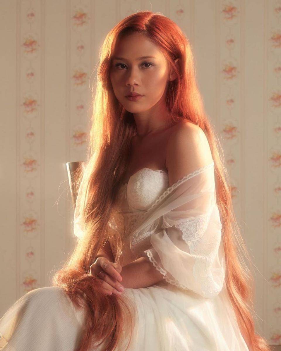 nadin amizah (instagram.com/cakecaine)