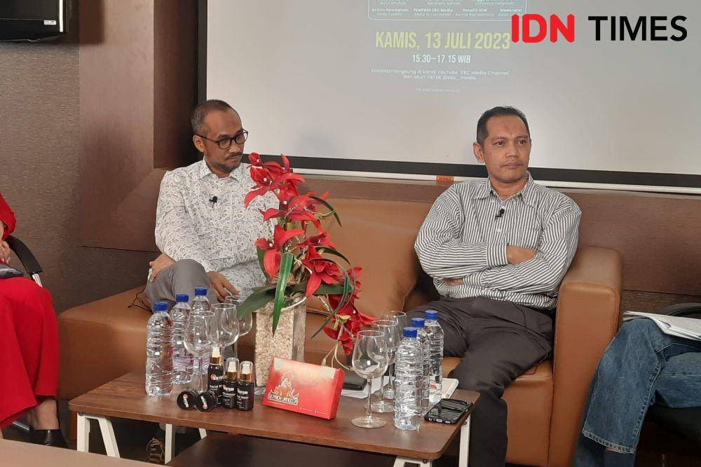 Eks Pimpinan KPK Abraham Samad dan Wakil Ketua KPK Nurul Ghufron. (IDN Times/Aryodamar)