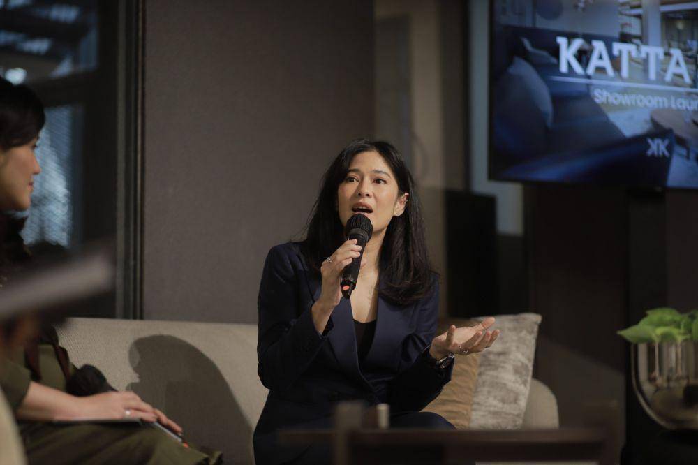 Dian Sastro saat launching KATTA Indonesia di Jakarta Selatan pada Kamis (13/7/2023). (dok. KATTA Indonesia)