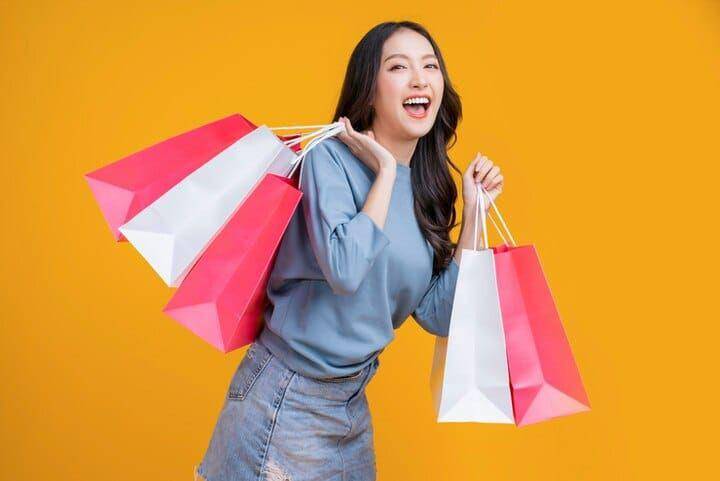 ilustrasi karakteristik pelanggan (freepik.com/Lifestylememory)
