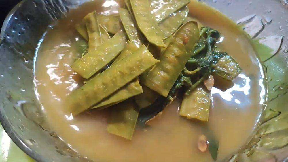 sayur asam lamtoro (youtube.com/Uti Buk Sus)
