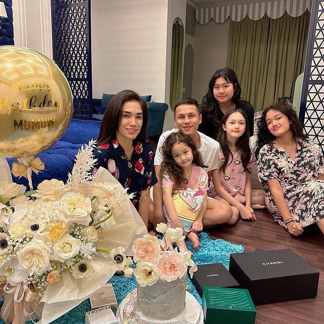 kejutan ulang tahun Ussy Sulistiawaty (instagram.com/ussysulistiawaty)